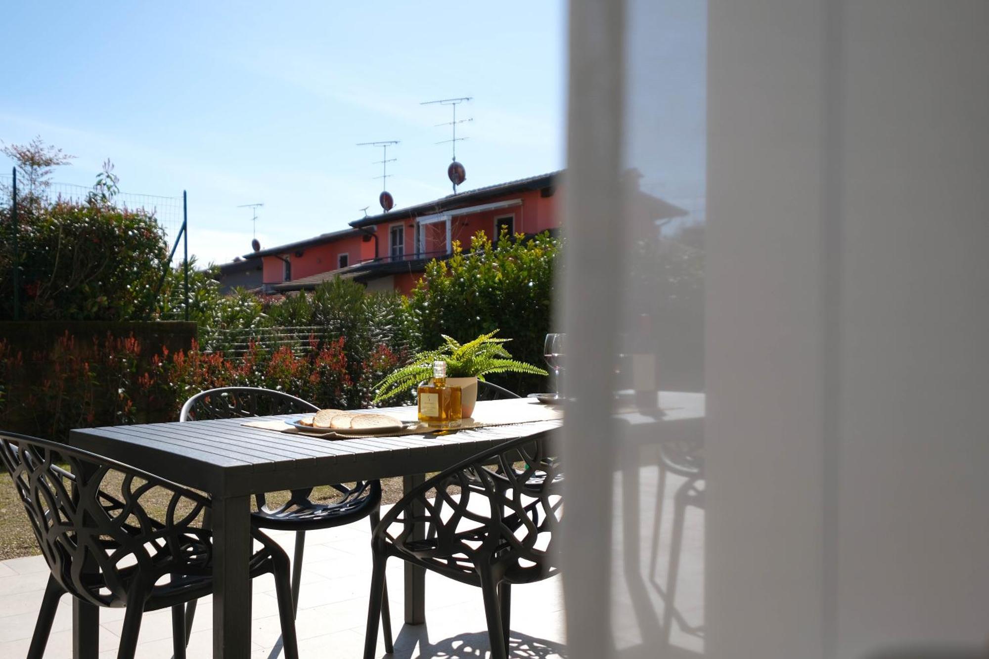 Luxury Villas Gardenia With Private Pool Padenghe sul Garda Exterior foto