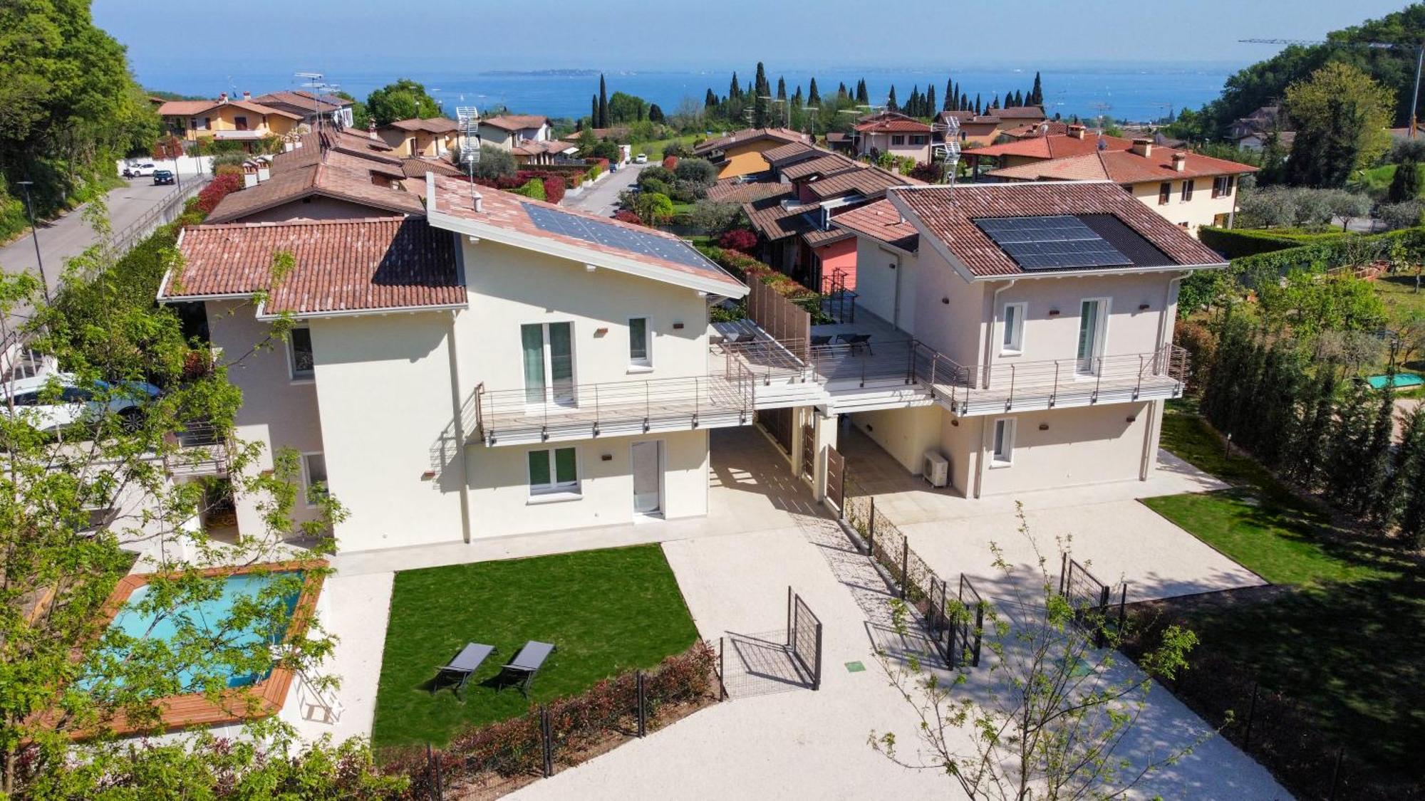 Luxury Villas Gardenia With Private Pool Padenghe sul Garda Exterior foto