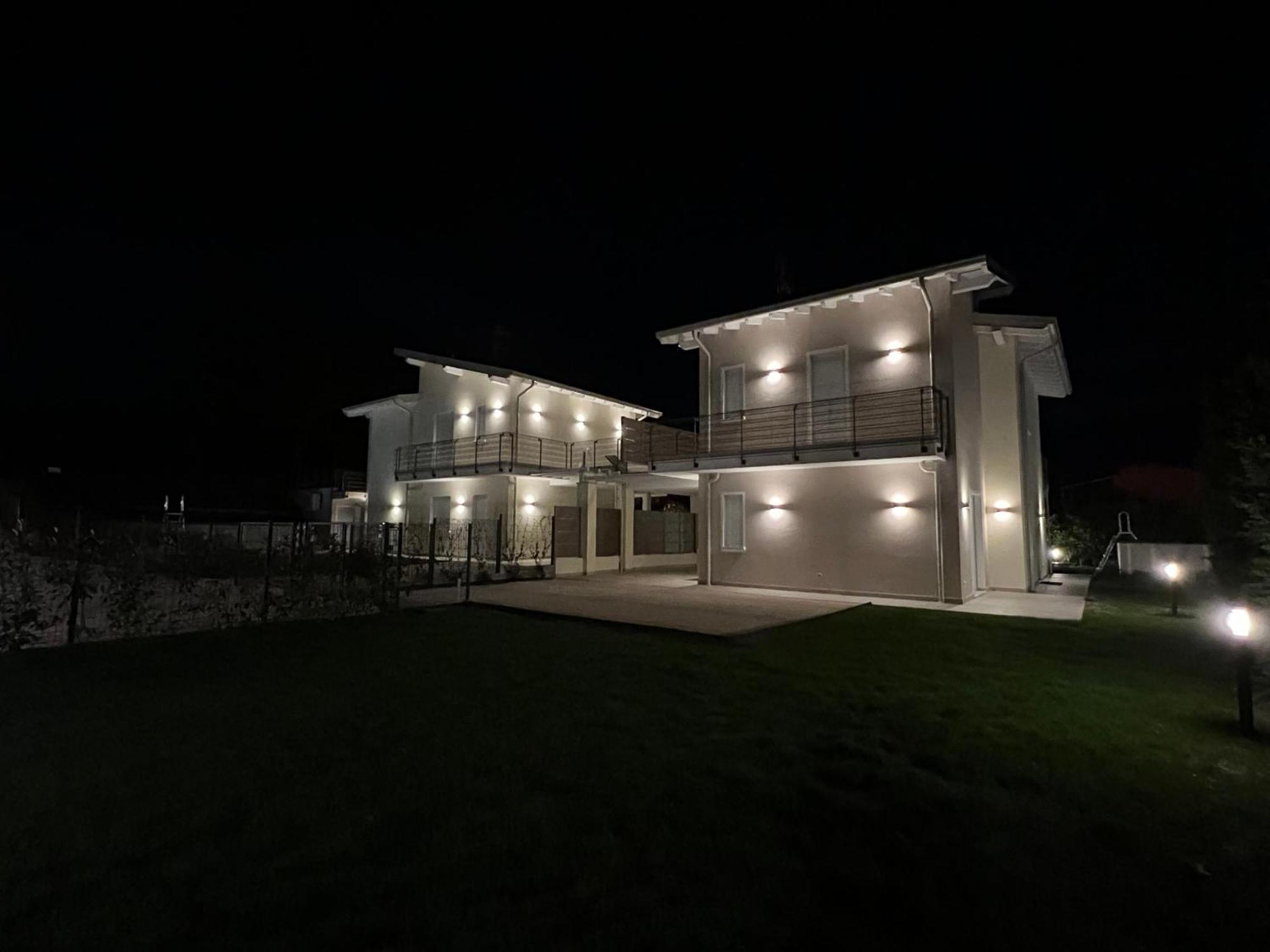 Luxury Villas Gardenia With Private Pool Padenghe sul Garda Exterior foto